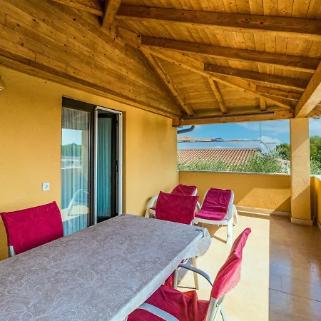 アパート Dika By Interhome